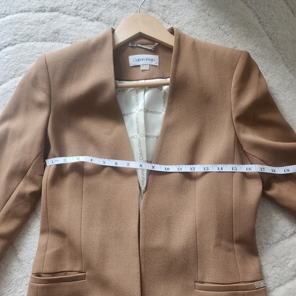 Calvin Klein Long Roll-Tab Sleeve Open Front Jacket EUC - Picture 9 of 9